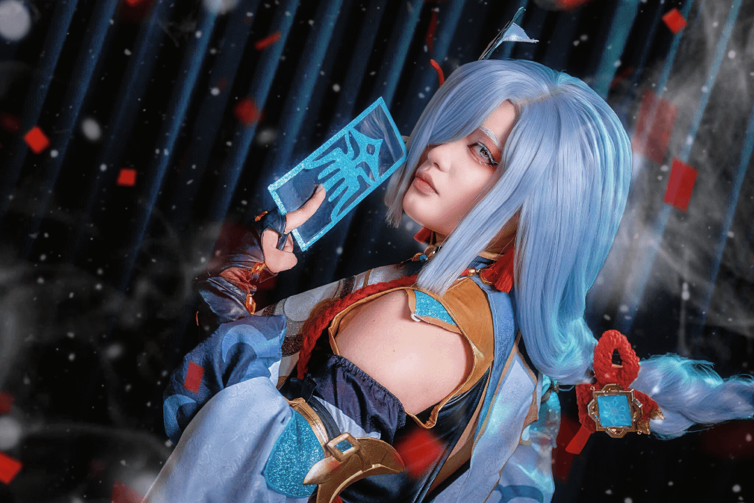 Shenhe Cosplay