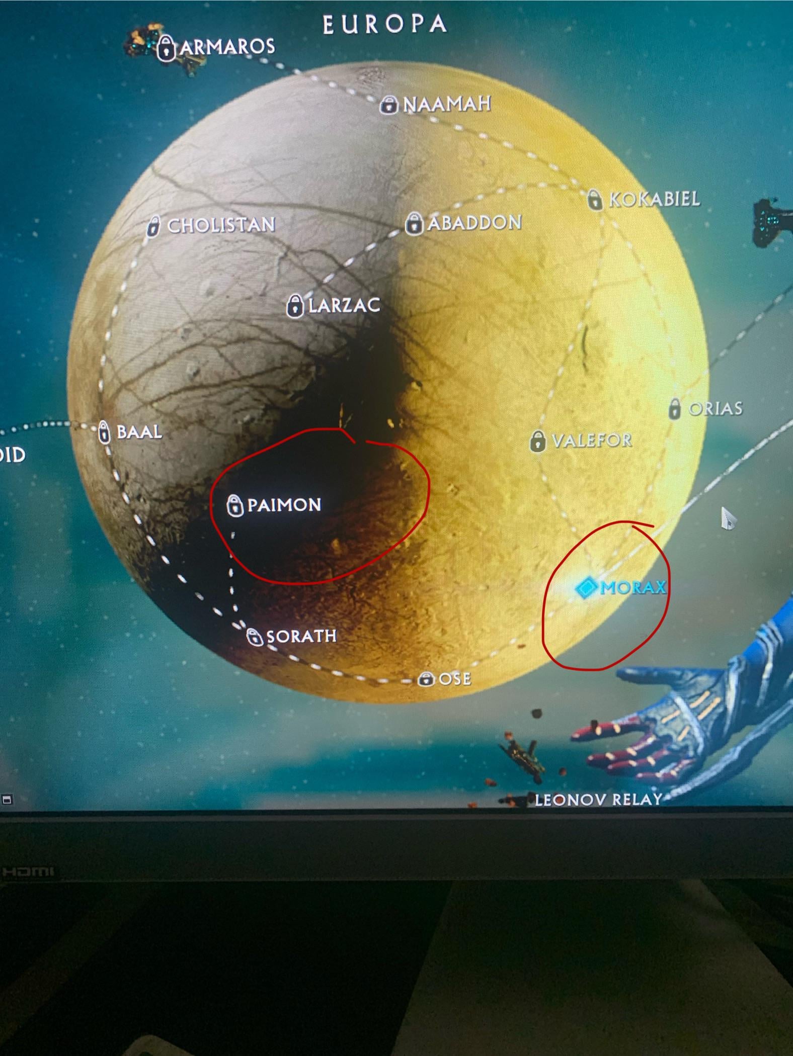 Im playing warframe but somethings off