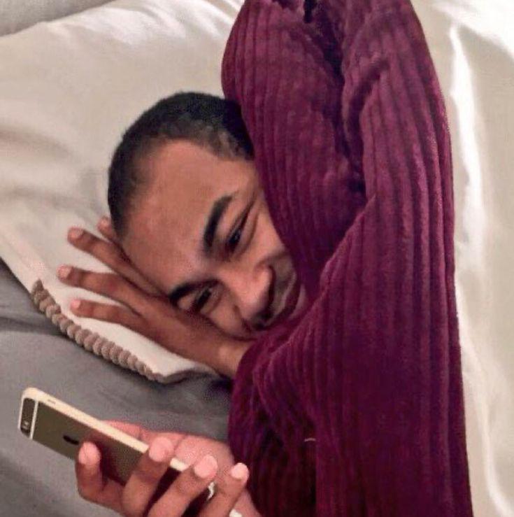 Me looking at columbina jokes in this sub before her release